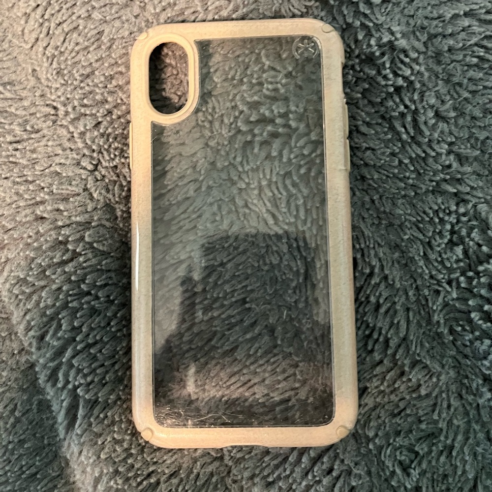 clear speck iPhone XS case